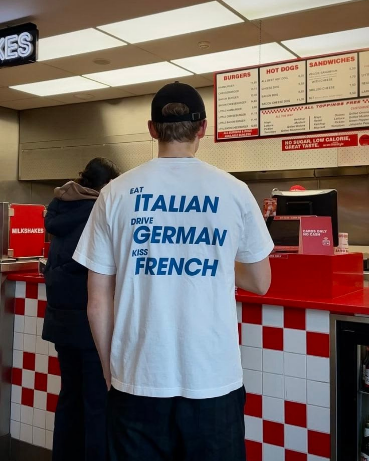 Eat Italian Kiss French Unisex Baskılı T-Shirt