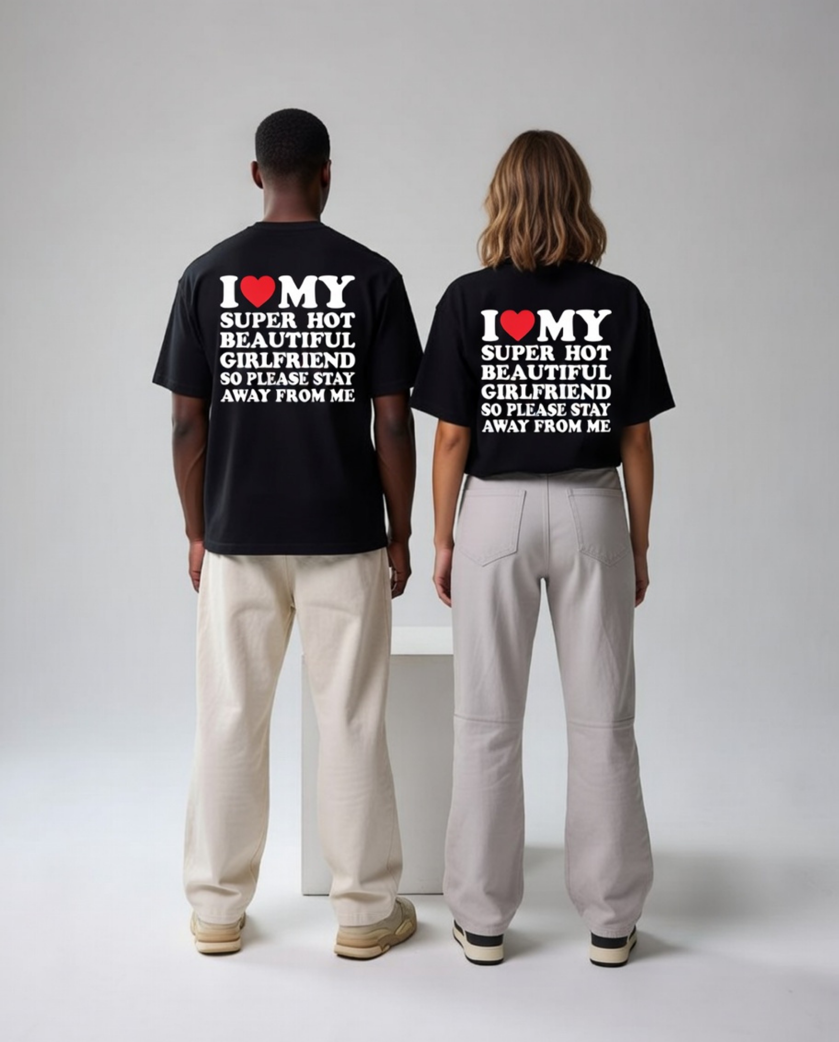 I Love My Hot Girlfriend Unisex Baskılı T-Shirt