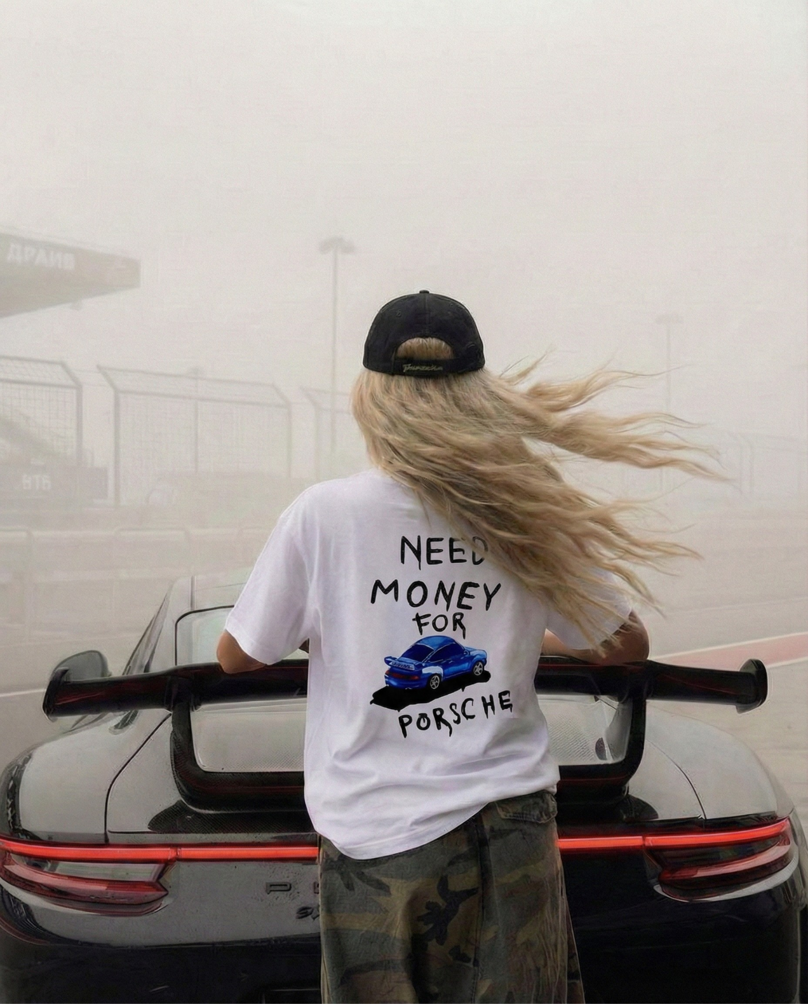 Need Money for Porsche 💰 Unisex Baskılı T-Shirt