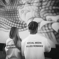 Social Media Killed Romance Baskılı Unisex T-Shirt