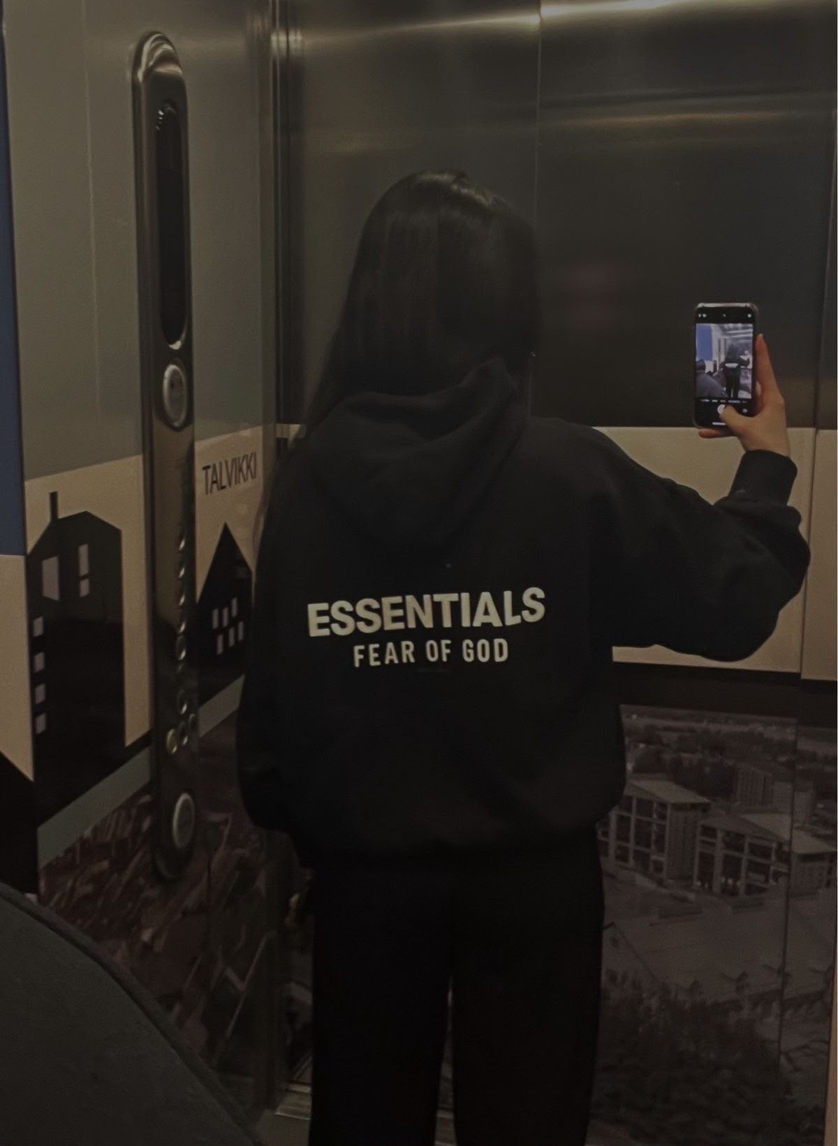 Essentials Yazılı Hoodie — Siyah