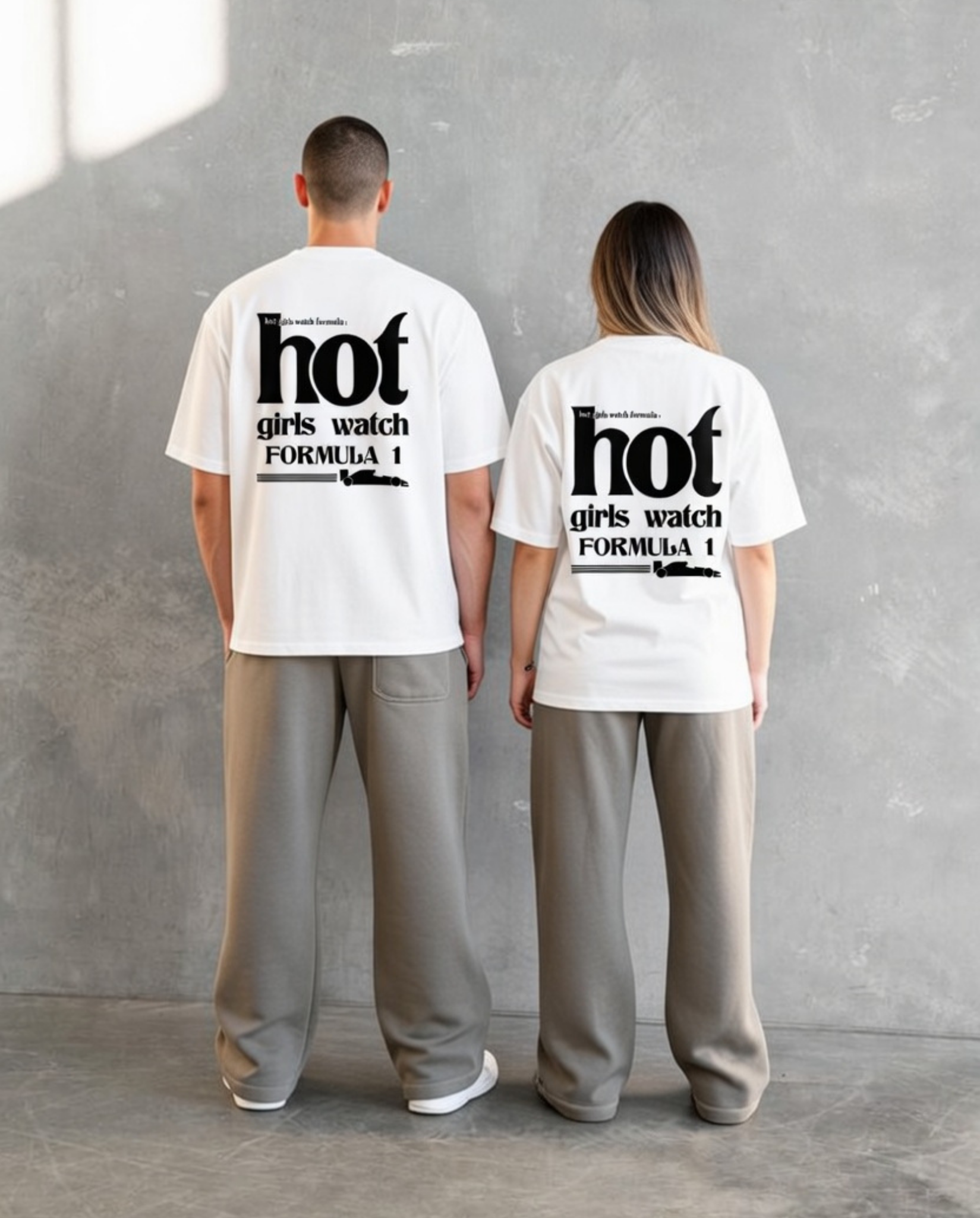 Hot Girls Watch F1 Unisex Baskılı T-Shirt